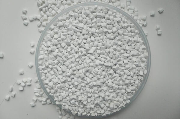 白色母本身擁有怎樣的使用效果？